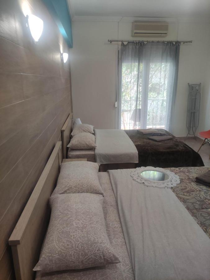 G M 3 Rooms Kentpo In The Heart Of The City Larissa Exterior foto