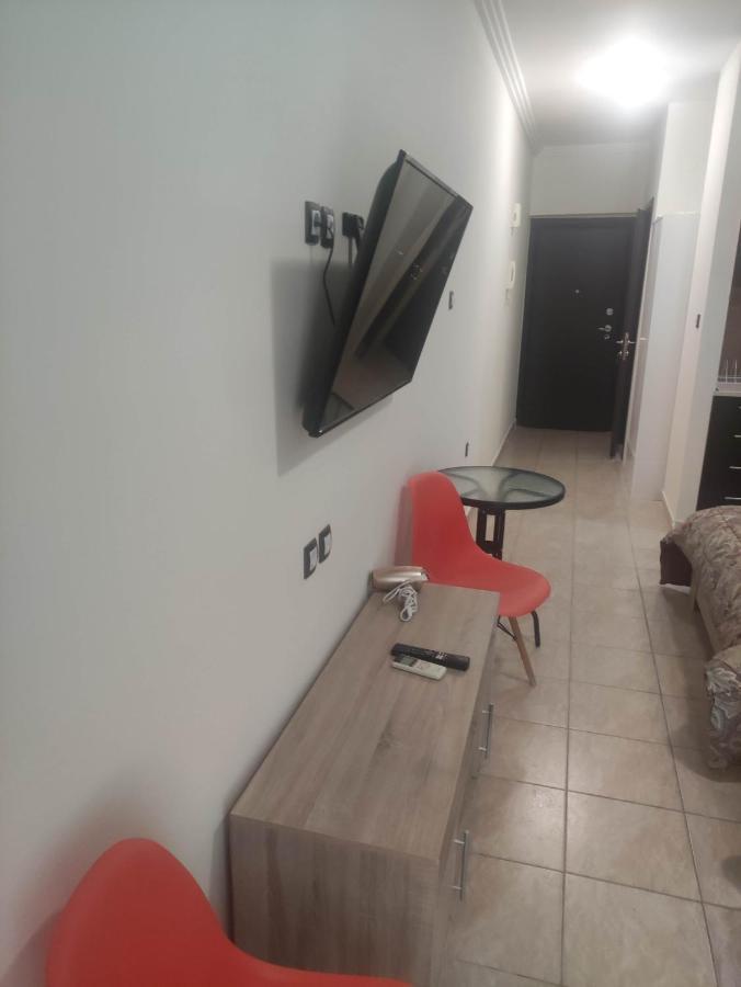 G M 3 Rooms Kentpo In The Heart Of The City Larissa Exterior foto